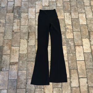 Lululemon Leggings Women's 0 Black Groove Hi-Rise Flared Pant Nulu